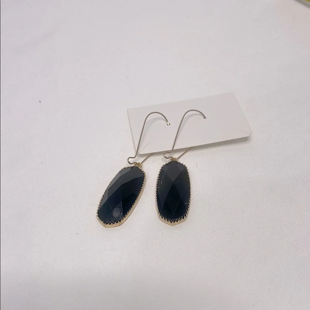 Elegant Black and Gold Drop Earrings
